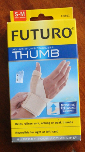 Futuro deluxe thumb - futuro,