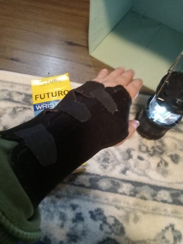 Futuro reversible splint wrist - reversible,